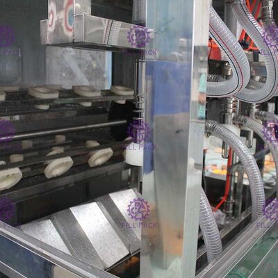 18,9 linea di riempimento di gallone di plastica della bottiglia 600BPH di litro fornitore