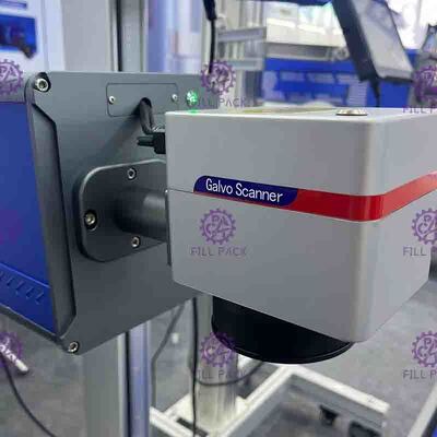 Linea/impianto/unità per stampa data laser raffreddata ad aria da 1KW per bottiglie di bevande fornitore