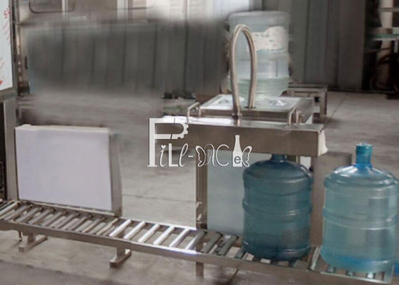 Acqua minerale 450BPH 20L macchina di rifornimento da 5 galloni fornitore