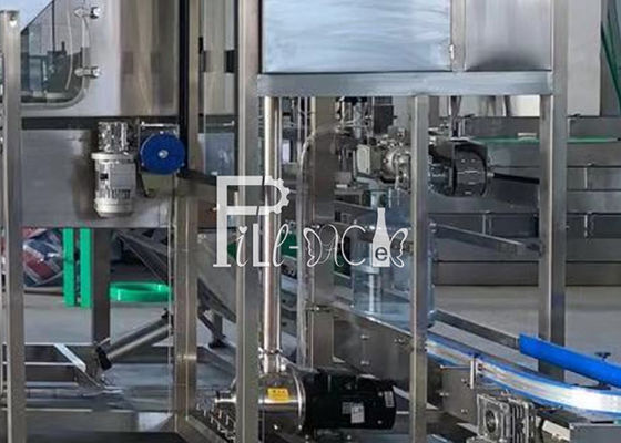 Acqua minerale 450BPH 20L macchina di rifornimento da 5 galloni fornitore