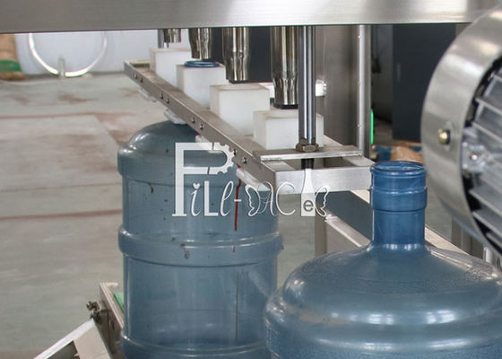 SUS 304 dell'acqua minerale macchina di rifornimento dell'acqua da 5 galloni fornitore