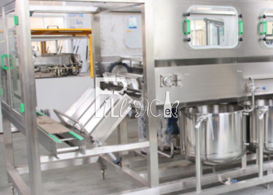 Macchina di rifornimento pura sicura dell'acqua dell'alimento 450BPH 18.9L fornitore