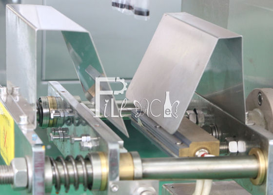 Macchina di rifornimento pneumatica dell'acqua della bustina di 2200 sacchetti/ora fornitore