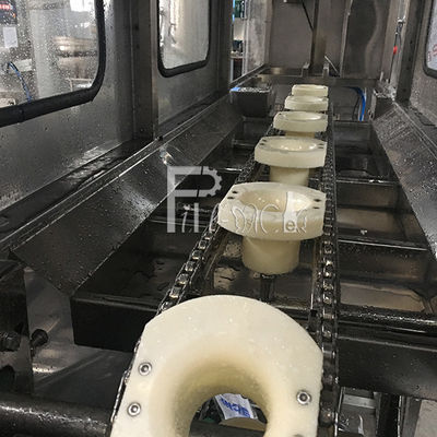 Acqua alcalina calda che risciacqua la linea di riempimento di gallone di 120 BPH fornitore