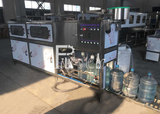 Barattolo automatico che carica la macchina di rifornimento dell'acqua potabile SUS304 fornitore