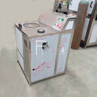 Pianta acquatica di gallone dell'acciaio inossidabile 304 3KW 300 BPH fornitore