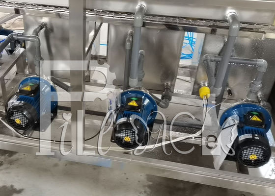 300bph macchina di rifornimento dell'acqua del barilotto dello SpA del tamburo da 5 galloni automatica fornitore