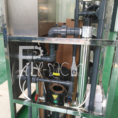 Macchina del filtrante di trattamento delle acque del RO 500LPH con la membrana 4040 fornitore