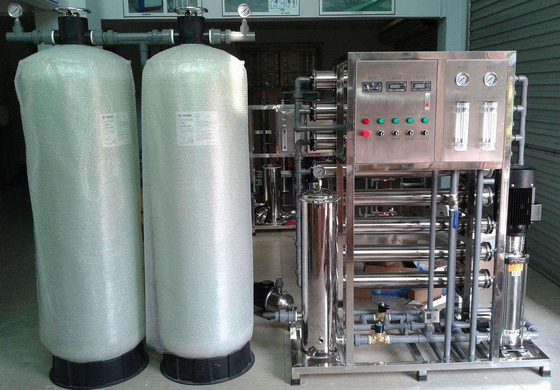 Carro armato potabile del filtrante della macchina FRP di trattamento delle acque di osmosi inversa 3000lph fornitore