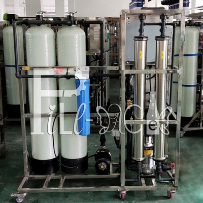 Macchina bevente pura del depuratore di acqua del RO di trattamento dell'acqua minerale 500LPH fornitore