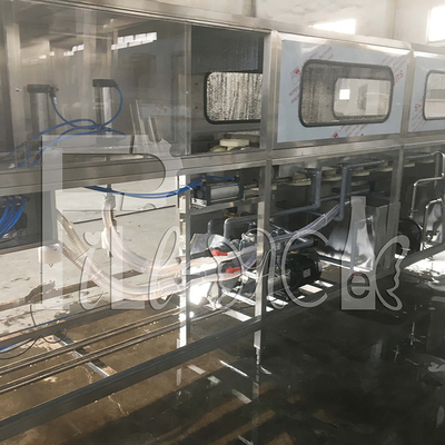 Linea in bottiglia automatica secchio del materiale da otturazione dell'acqua da 5 galloni che lava la linea di riempimento della tappatrice fornitore