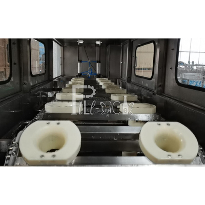 300BPH tappatrice di plastica automatica del materiale da otturazione dell'acqua in bottiglia di gallone 18.9L della bottiglia 3 fornitore