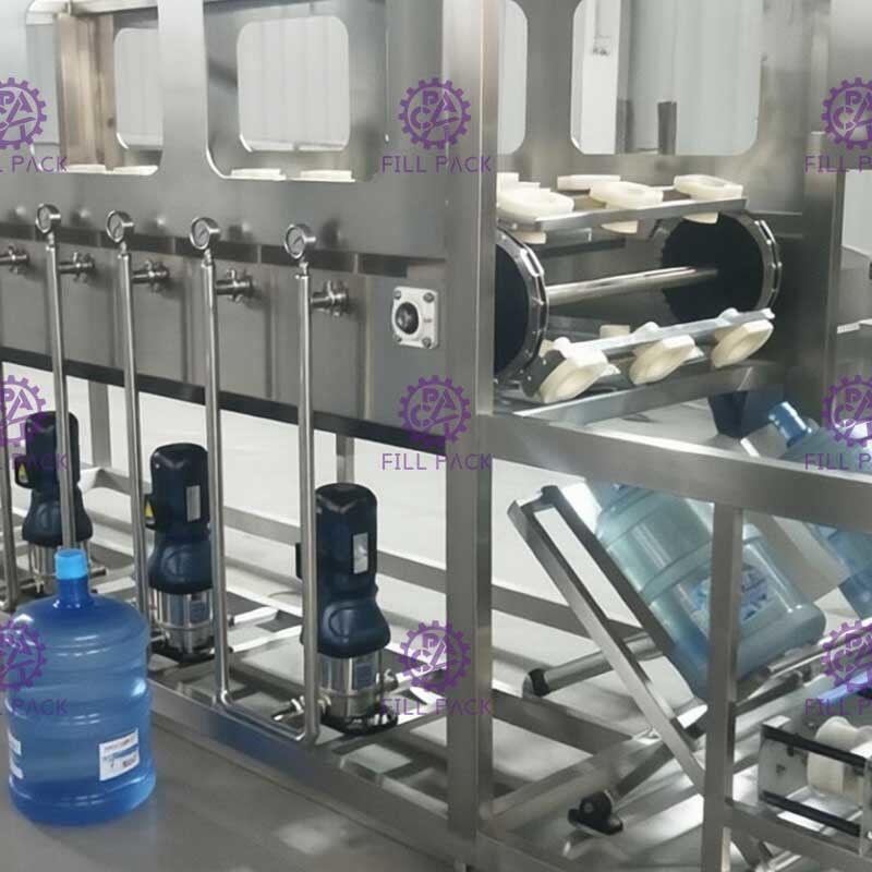 4600*2000*1800mm L tipo imbottigliatrice da 5 galloni fornitore