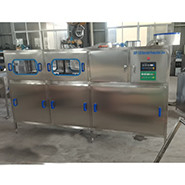 secchio livellato 100BPH di 5mm imbottigliatrice dell'acqua da 5 galloni